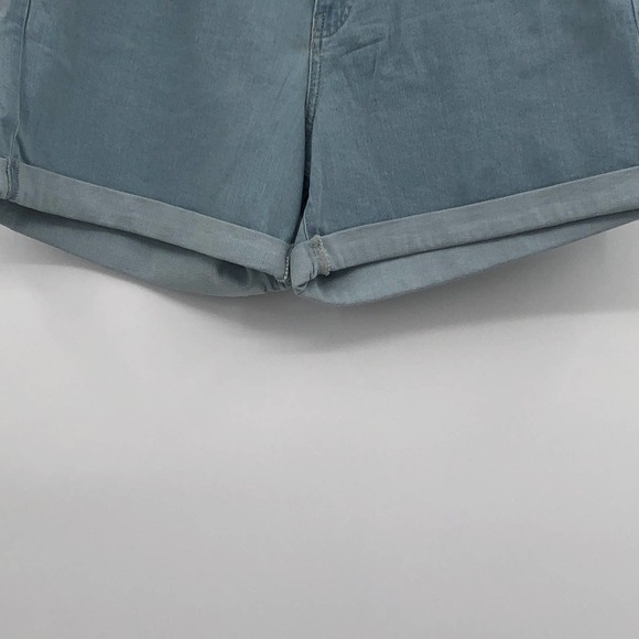 Gap Denim 5" Shorts Folded Hem Mid Rise Light Wash Size 33 - Picture 3 of 8